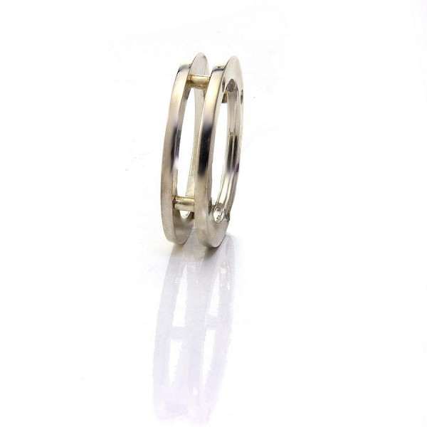 Esprit Ring Mit Offener Ringschiene 2054111 Uhren Und Schmuck Gunstig Online Kaufen Heyder Exclusiv De