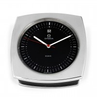 Omega 8 Days Tischuhr Handaufzug 7010904 Omega 8 Days Tischuhr Handaufzug 7010904